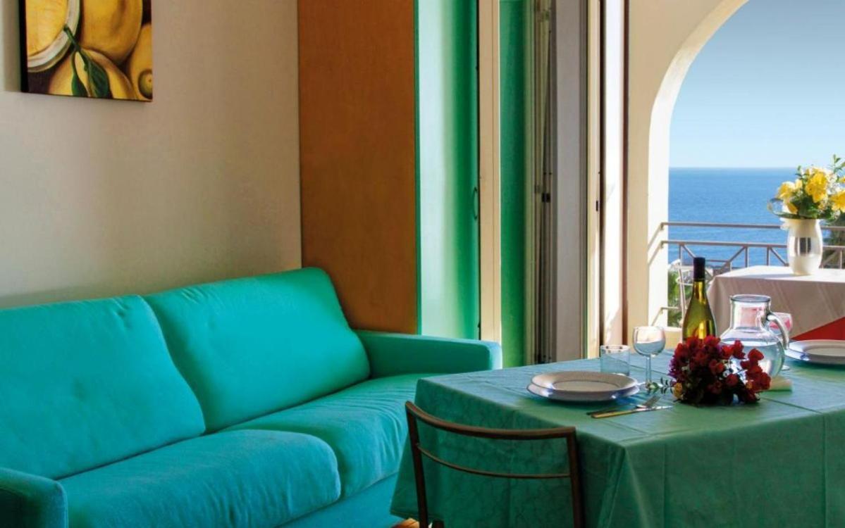 Aparthotel Oasi D'Oriente Santa Cesarea Terme Exterior foto